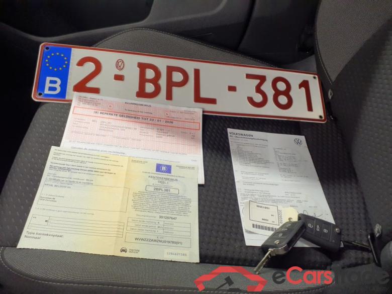 Volkswagen Polo 1.0 TSI Life DSG 5d #4