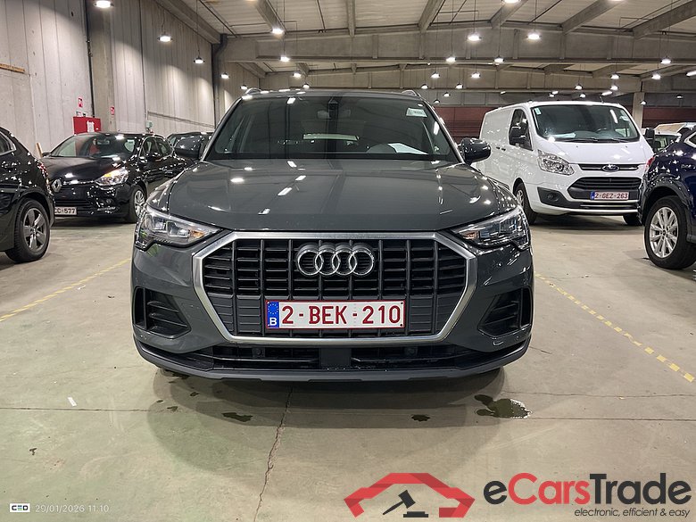 AUDI Q3 2.0 35 TDI S TRONIC BUSINESS EDITION #2