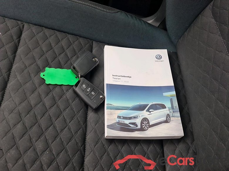 VOLKSWAGEN TOURAN 85 kW #5