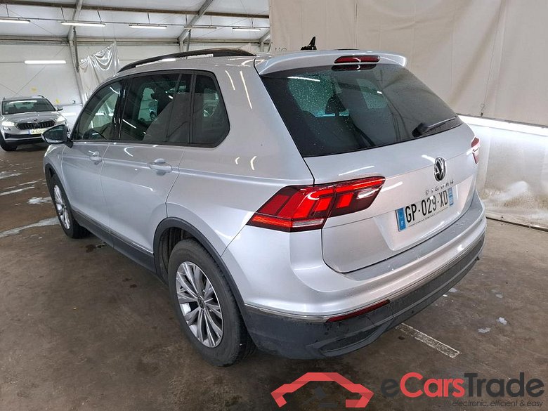 VOLKSWAGEN Tiguan / 2020 / 5P / SUV 2.0 TDI 150 DSG7 Life Business #2