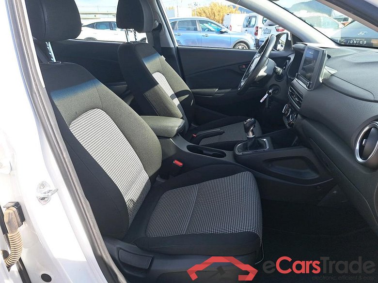 HYUNDAI Kona / 2020 / 5P / todoterreno 1.0 TGDI Klass 4X2 #6