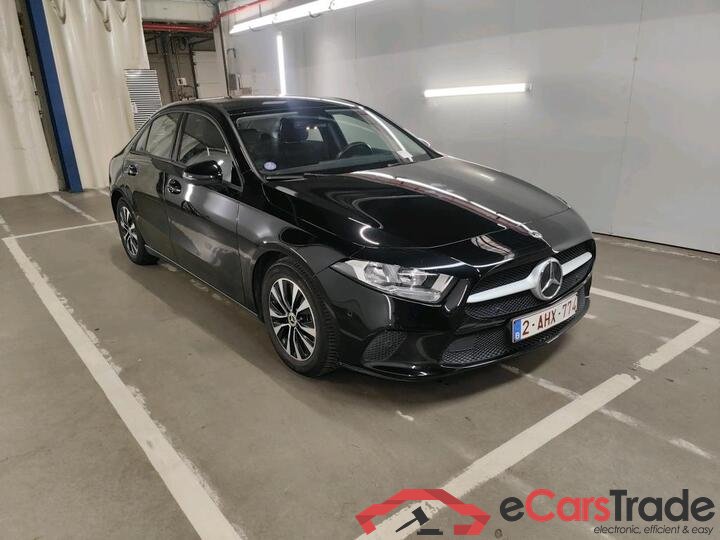 Mercedes A-Klasse Limousine A-Klasse Limousine A 180 Business Solution 100kW/136pk  4D/P Auto-7 #2