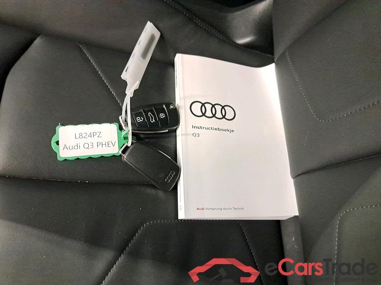 Audi Q3 Sportback 45 TFSI e S tronic Business edition 5d #4