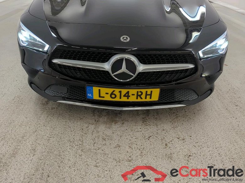 Mercedes-Benz CLA CLA 180 DCT Bus. Solution Luxury 4d + Pano #5