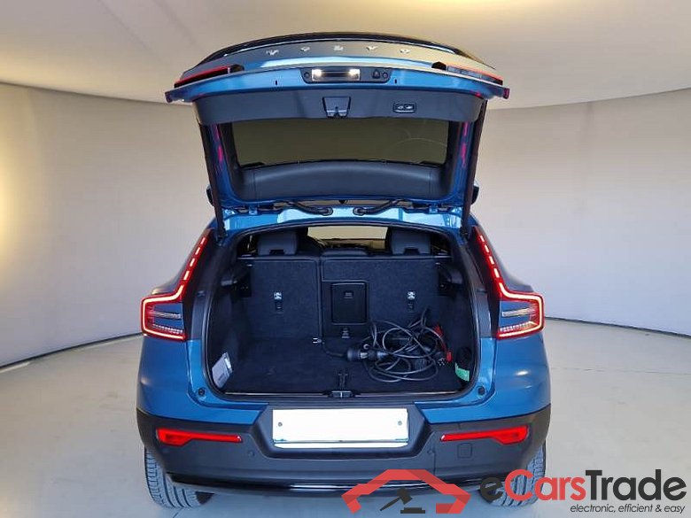 VOLVO C40 / 2021 / 5P / CROSSOVER RECHARGE PLUS #5