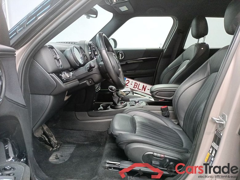 Mini Countryman Cooper S E ALL4 AT 5d #3