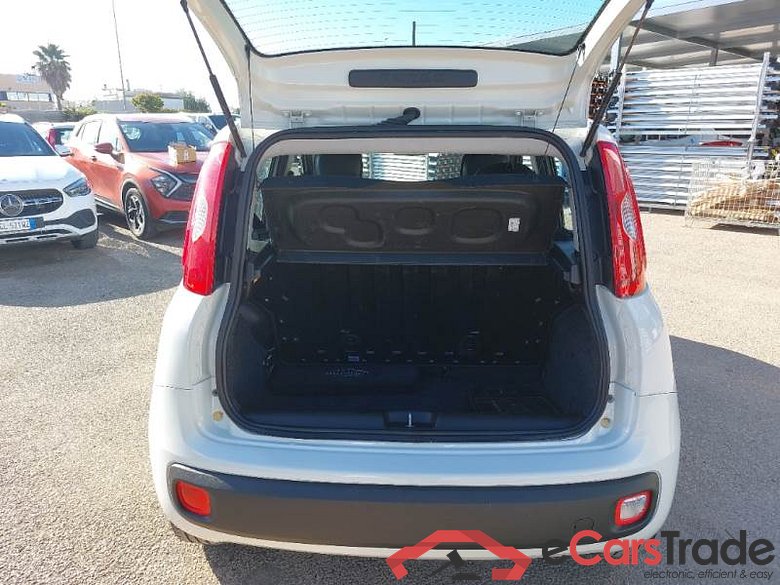 FIAT PANDA / 2011 / 5P / BERLINA 1.2 69CV SeS E6D-TEMP EASY #5