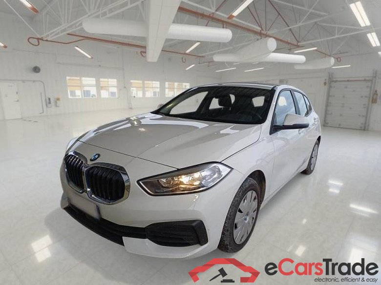 BMW SERIE 1 / 2019 / 5P / BERLINA 116I #1