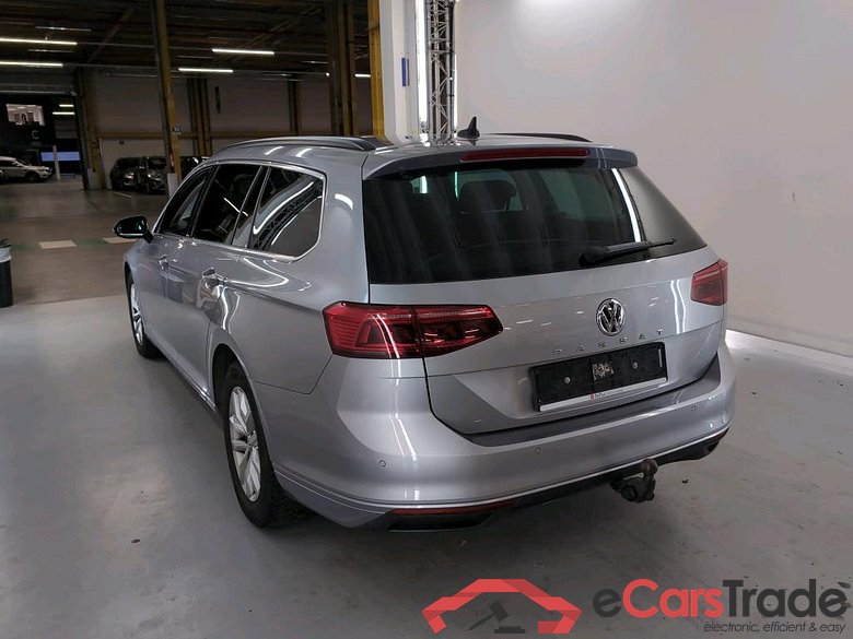 VOLKSWAGEN Passat 1.6 TDI SCR MSQ VARIANT STYLE BUSINESS #3
