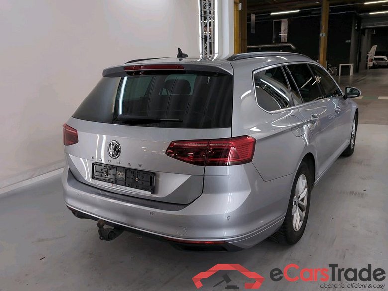 VOLKSWAGEN Passat 1.6 TDI SCR MSQ VARIANT STYLE BUSINESS #4