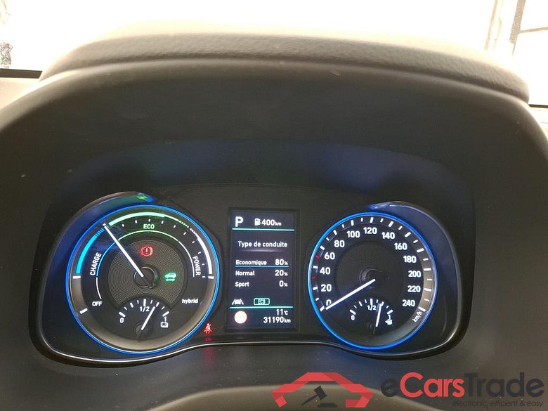 HYUNDAI Kona / 2020 / 5P / SUV 1.6 Hybrid 141 DCT-6 Executive HEV #6