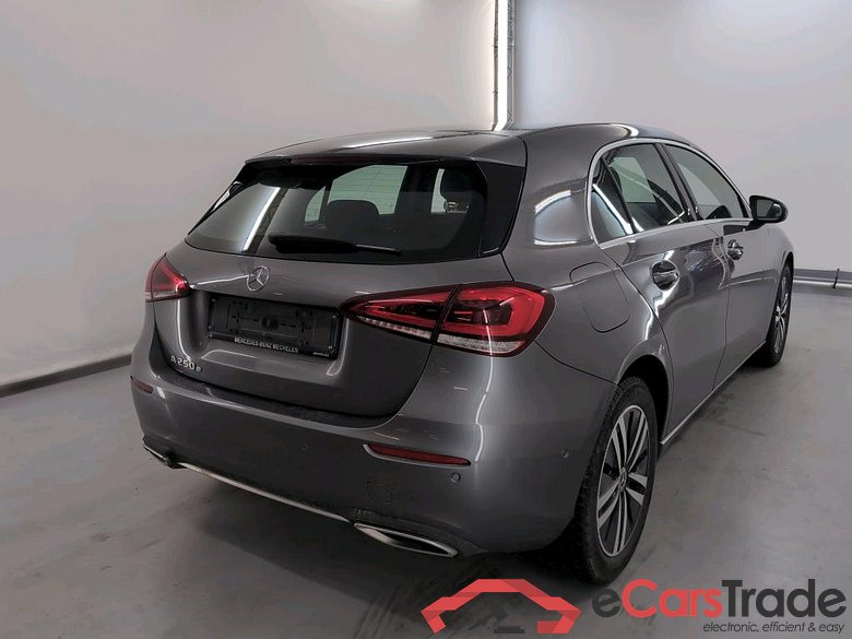 MERCEDES-BENZ A-CLASS 1.3 A 250 E DCT BUSINESS SOLUTION #4