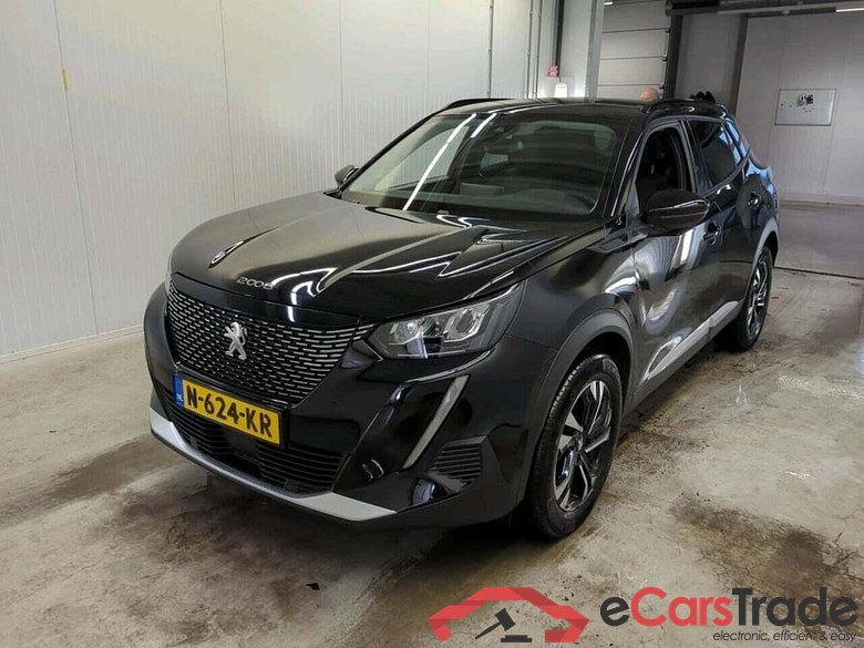 PEUGEOT 2008 1.2 PureTech Allure #1