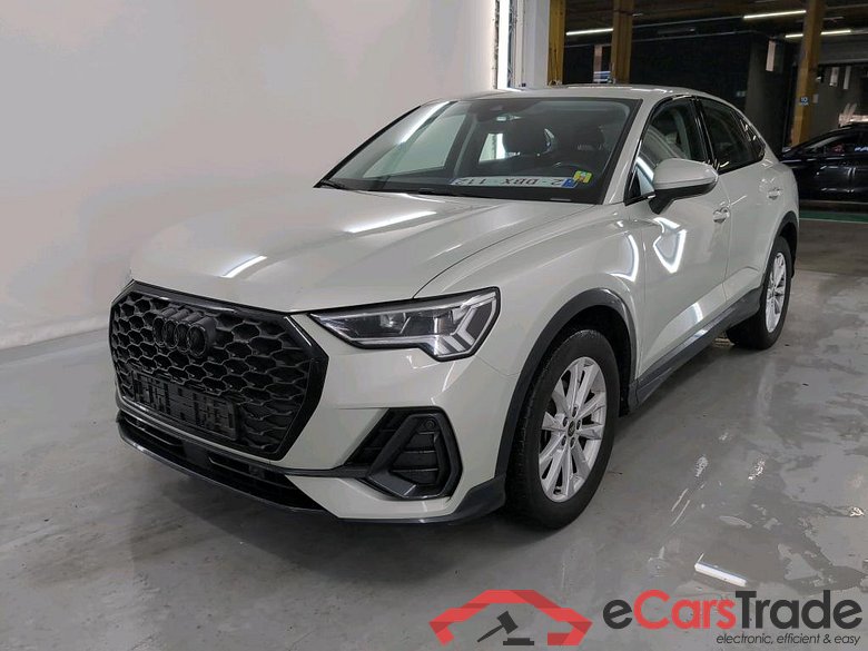 AUDI Q3 SPORTBACK 1.5 35 TFSI S TRONIC BUS. ED. ATTRACTION