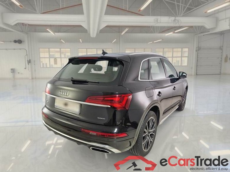 AUDI Q5 / 2020 / 5P / SUV 40 TDI S LINE PLUS QUATTRO S TRONIC #2