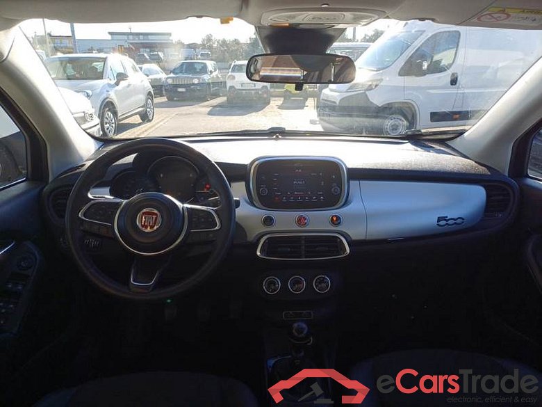 FIAT 500X / 2018 / 5P / CROSSOVER 1.3 MJET 95CV E6D CONNECT #3