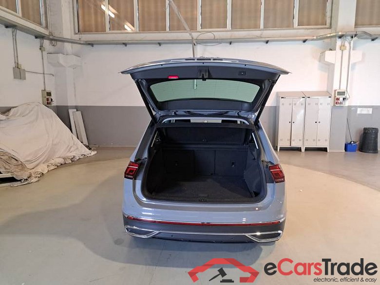 VOLKSWAGEN TIGUAN / 2020 / 5P / SUV 1.5 TSI ACT ELEGANCE DSG #5