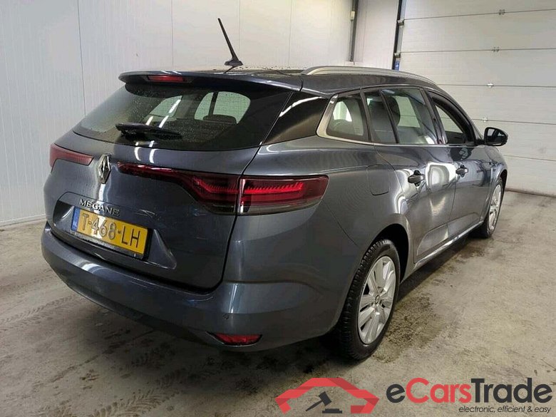 RENAULT Mégane Estate 1.3 TCe140 Equilibre #2