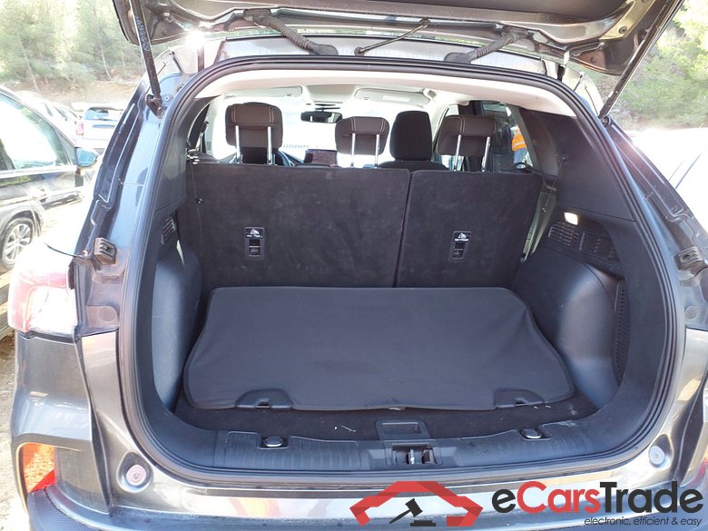 FORD Kuga 2.5 Duratec FHEV 190 ch Hybrid FlexiFuel Powershift TITANIUM #2