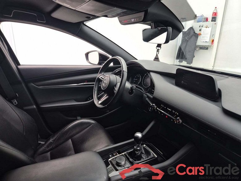 Mazda 3 2.0 SA-X Luxury #3