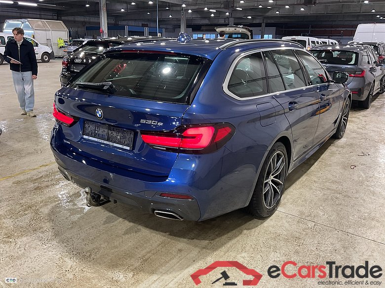 BMW 5-serie 2.0 530E TOURING AUTO #4