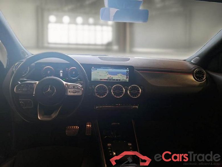 MERCEDES-BENZ EQA / 2021 / 5P / SUV EQA 250 PREMIUM PLUS #3