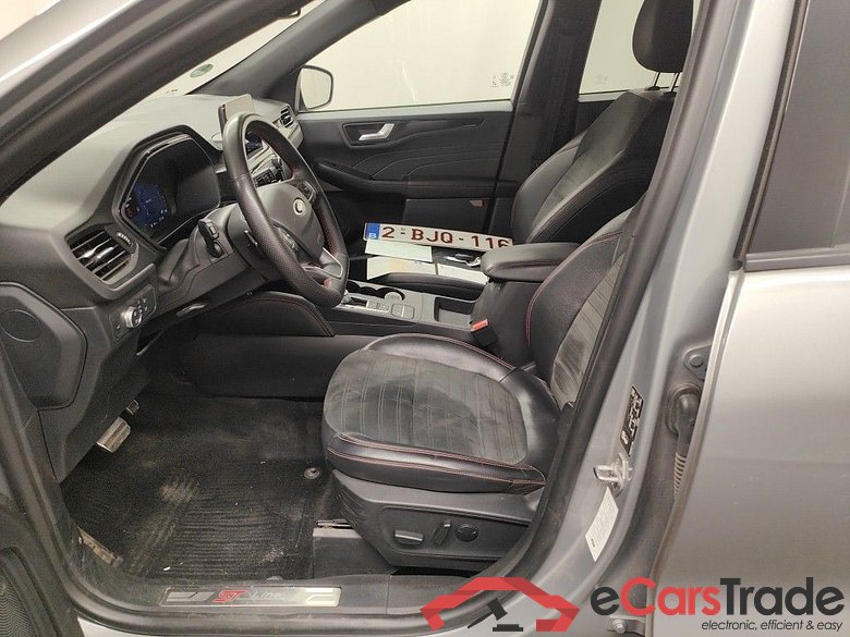 Ford Kuga 1.5 EcoBlue 88kW Aut. ST-Line X 5d #3