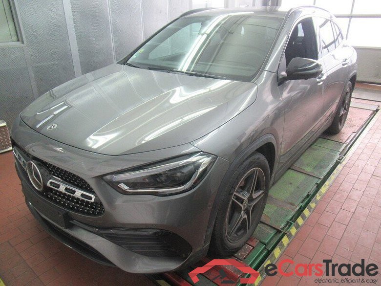 Mercedes-Benz GLA (BM 247)(02.2020->) DE - SUV5 GLA 200 EU6d, AMG Line (EURO 6d), 2020 - 2023 #1