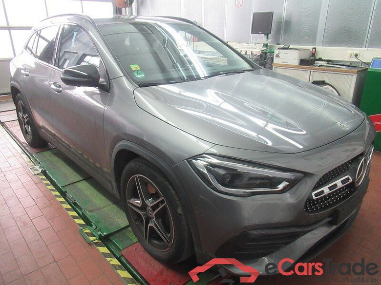 Mercedes-Benz GLA (BM 247)(02.2020->) DE - SUV5 GLA 200 EU6d, AMG Line (EURO 6d), 2020 - 2023 #2