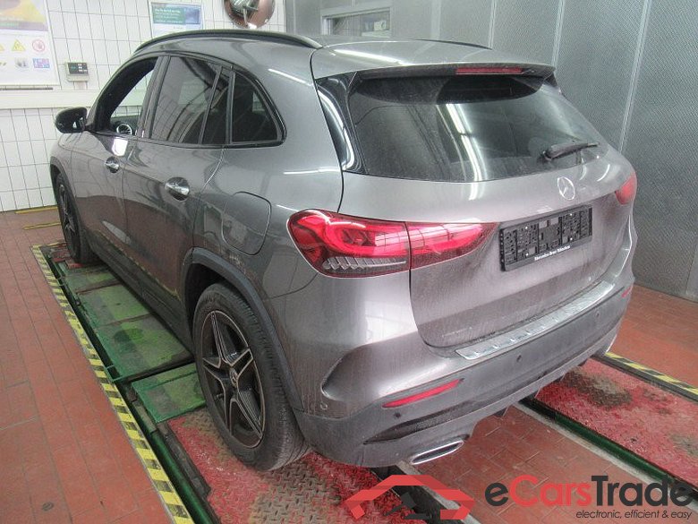 Mercedes-Benz GLA (BM 247)(02.2020->) DE - SUV5 GLA 200 EU6d, AMG Line (EURO 6d), 2020 - 2023 #4