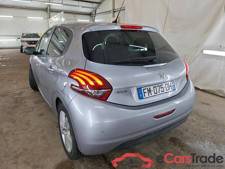 208 Signature 1.2 PureTech 80CV BVM5 E6dT #2