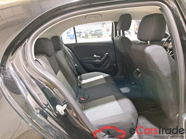 MERCEDES-BENZ CLASS A DIESEL (W177) A 180 d #6