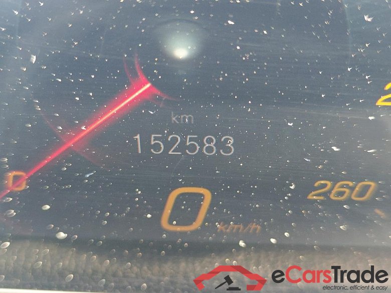 MERCEDES-BENZ GLA / 2020 / 5P / todoterreno GLA 200 D #5