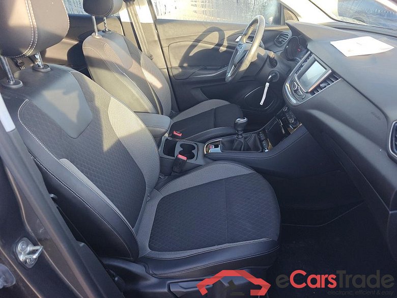 OPEL Grandland X / 2017 / 5P / todoterreno 1.2 Turbo Design Line EPARTNERS #6