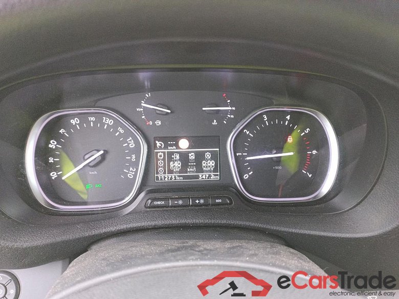 OPEL Vivaro / 2019 / 4P / furgón 2.0 Diésel 110kW/150CV M Inc Innovation #4