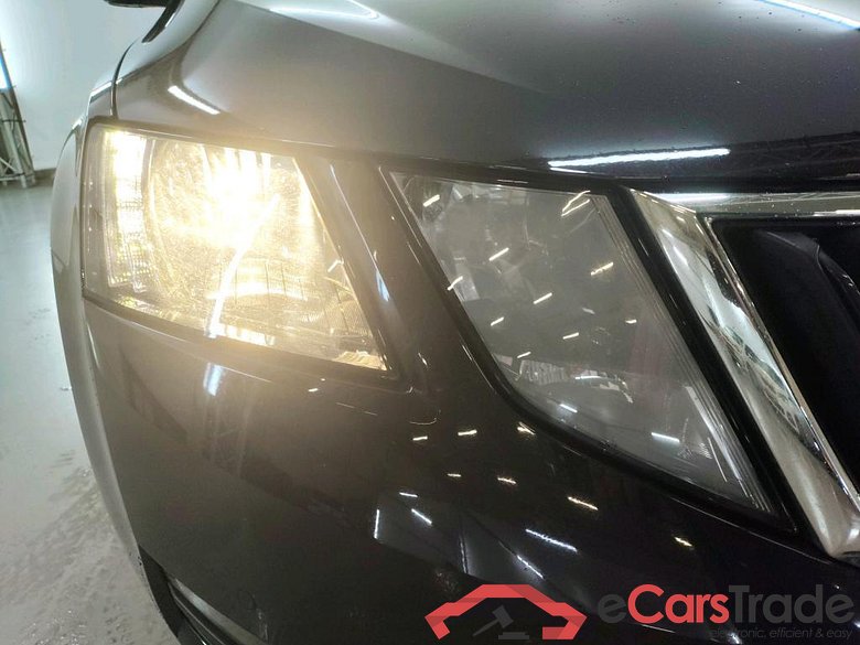 SKODA Octavia Combi 85 kW #4