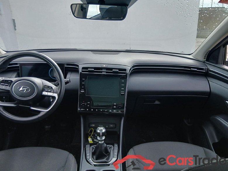 HYUNDAI Tucson / 2020 / 5P / todoterreno 1.6 TGDI 110kW (150CV) 48V Maxx Sky #3