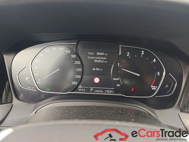 BMW Serie 3 / 2018 / 4P / sedán 318d Auto. #4