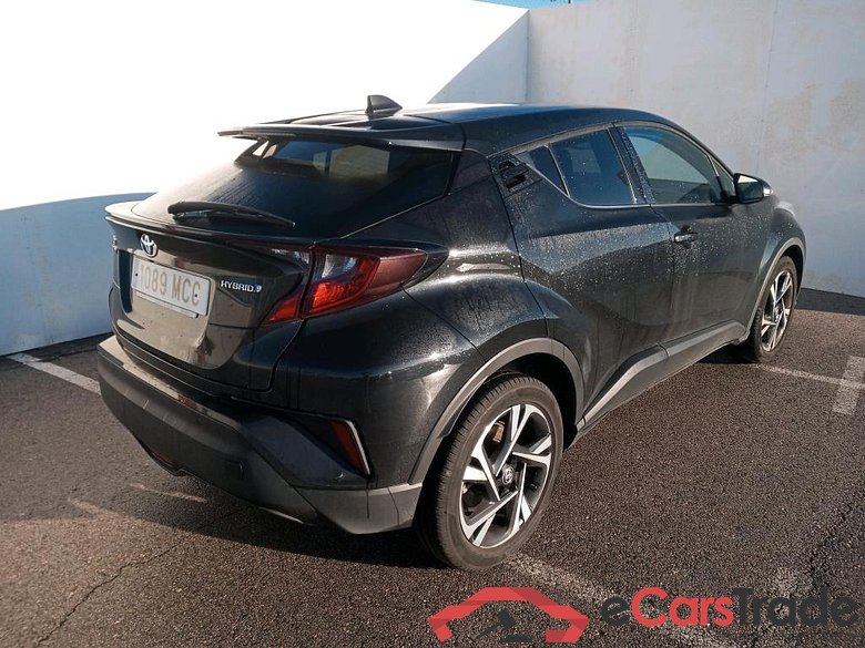 TOYOTA C-HR / 2019 / 5P / todoterreno 1.8 125H Advance #2