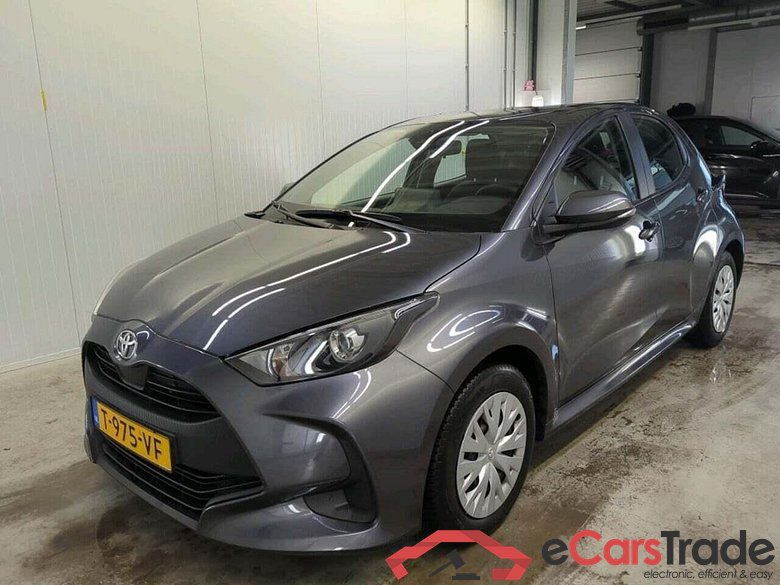 TOYOTA Yaris 1.5 VVT-i Active #1