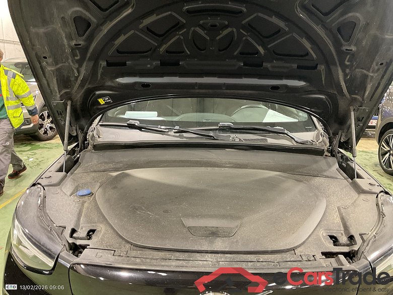 VOLVO XC40 BEV 70KWH RECHARGE CORE #6