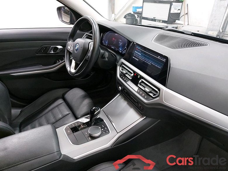 BMW - BMW 3 TOURING 320e 204PK Business Edition With Vernasca Heated Sport Seats & Driving Assistant Pack & Active Cruise Control  * HYBRID ** #3