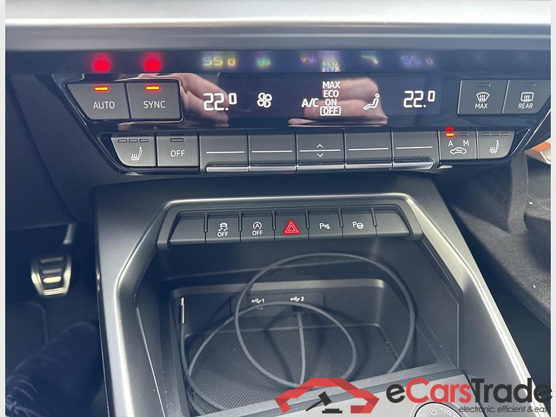 AUDI A3 Sedan Audi A3 Berline S line 35 TFSI  110(150) kW(ch) 6 vitesses #4