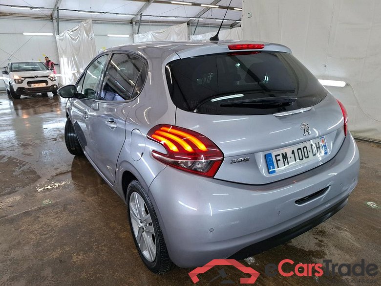 208 Signature 1.2 PureTech 80CV BVM5 E6dT #2