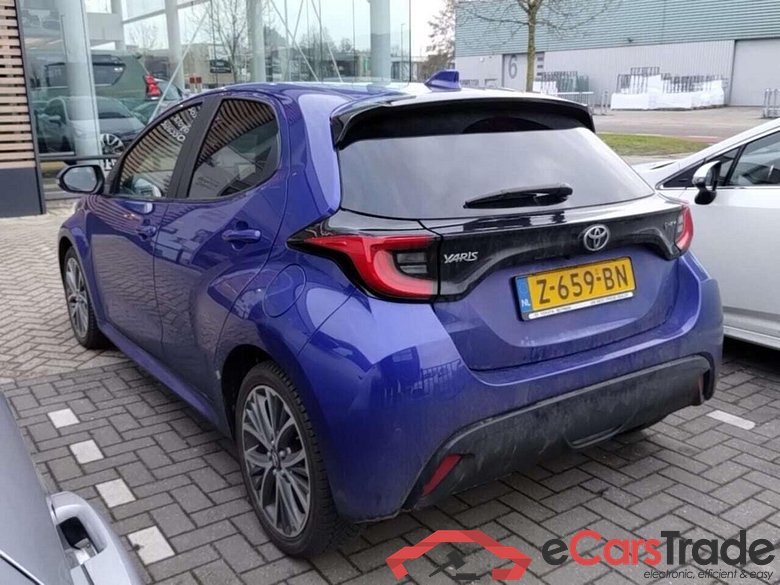 TOYOTA YARIS 1.5 Hybrid 130 Executive #3
