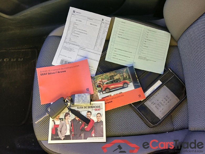 SEAT Arona / 2017 / 5P / todoterreno 1.0 TSI 70kW (95CV) Style Ecomotive #5