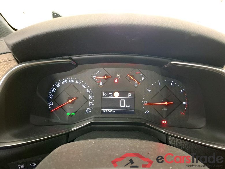 7 Crossback Chic 1.5 BlueHDi 130CV BVA8 E6d #6