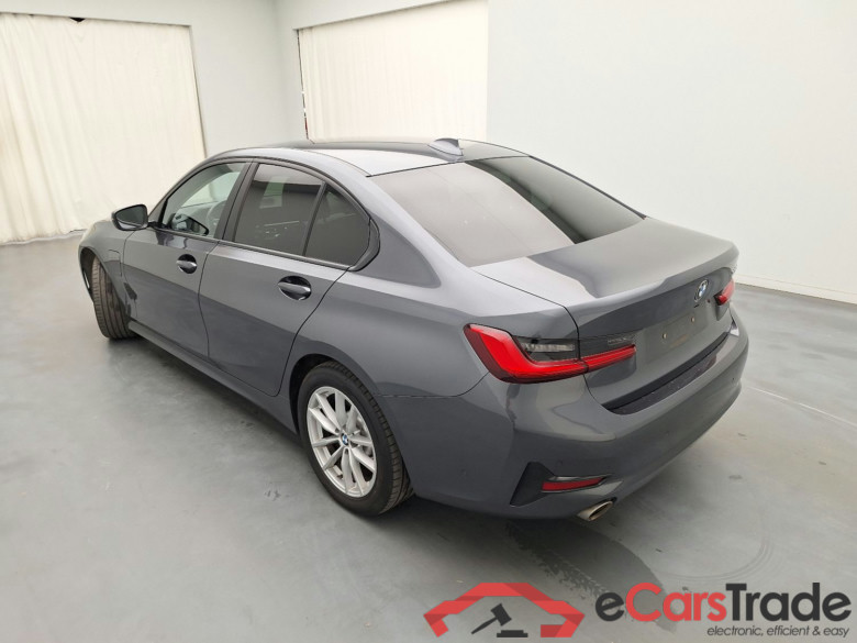 BMW, 3-serie '18, BMW 3 Reeks Berline 330e (215 kW) 4d #6