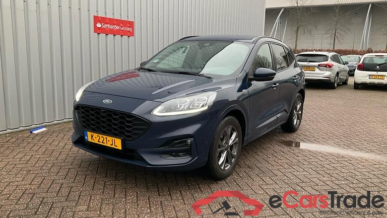 FORD Kuga 1.5 ecoboost st-line x 110kW #1