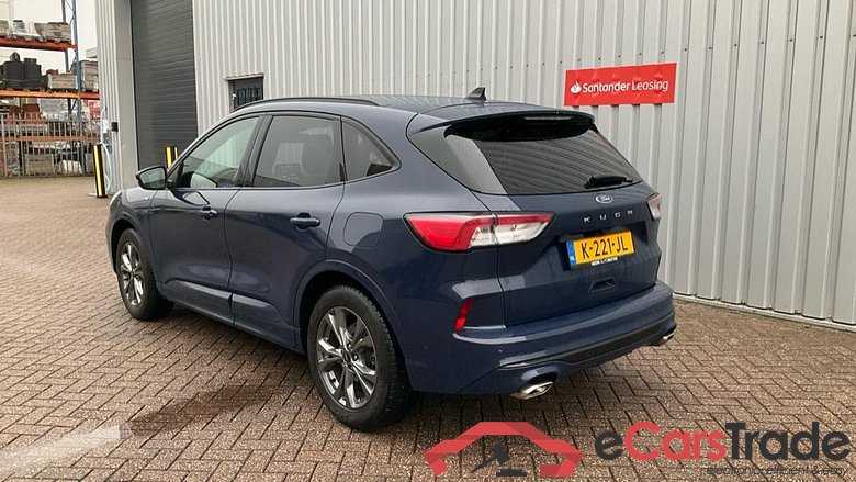 FORD Kuga 1.5 ecoboost st-line x 110kW #3